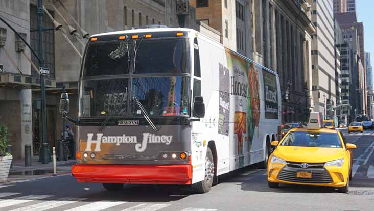 Hampton Jitney Prevost 2578